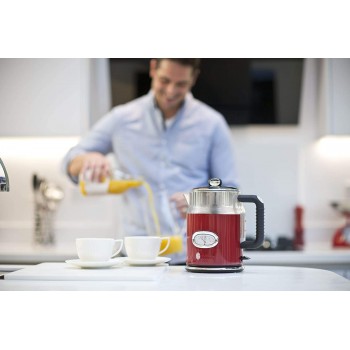 Russell Hobbs 21670-70 Electric Kettle Retro - Red