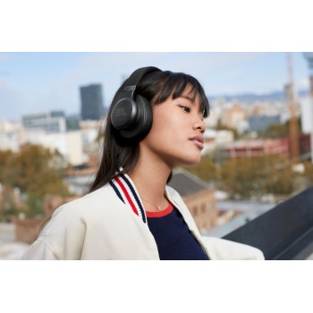 JBL Tune 660NC: Wireless On-Ear Headphones with Active Noise Cancellation - Black